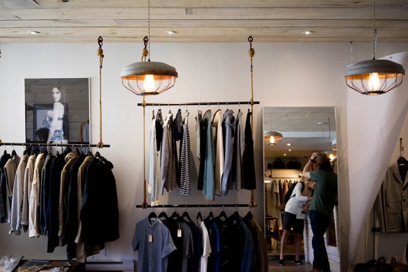 Apparel & knitwear